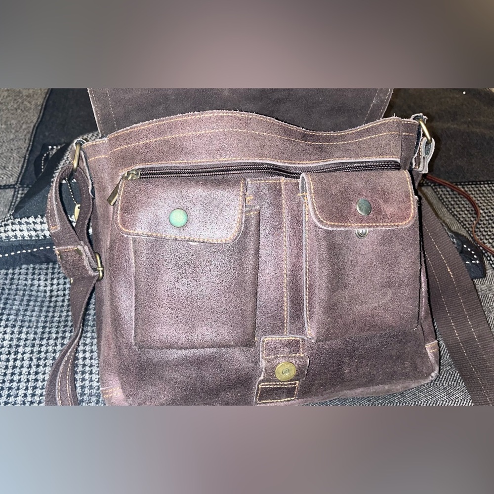 🍫 GUC distressed leather / suede unisex messenger bag rows of pockets 💼 🤩 - Picture 4 of 11
